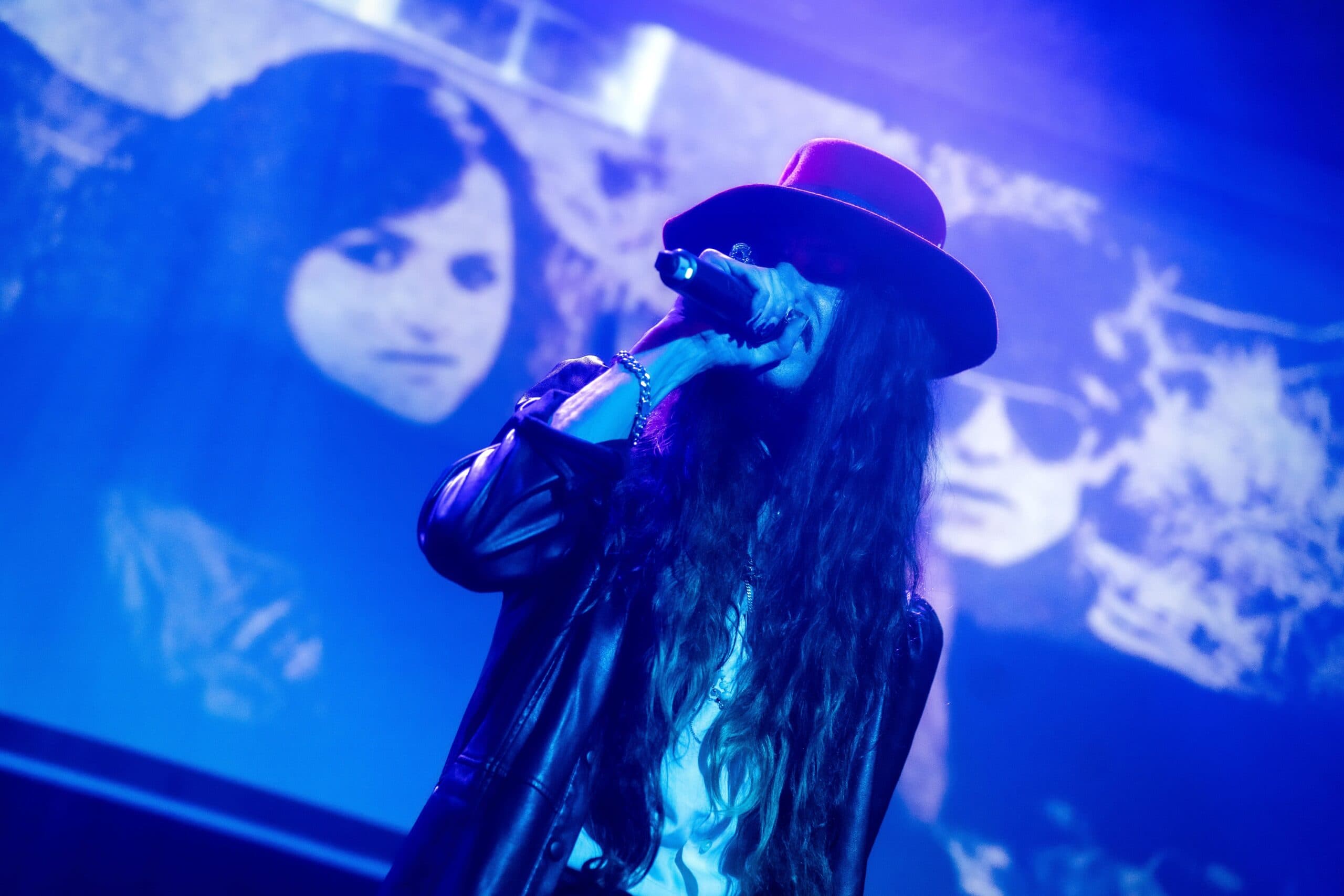 Why Liverpool Audiences Are Connecting with El Niño de la Pili’s Raw Spoken Word Style
